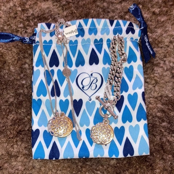 New Brighton Necklace and Bracelet Set - Picture 3 of 5